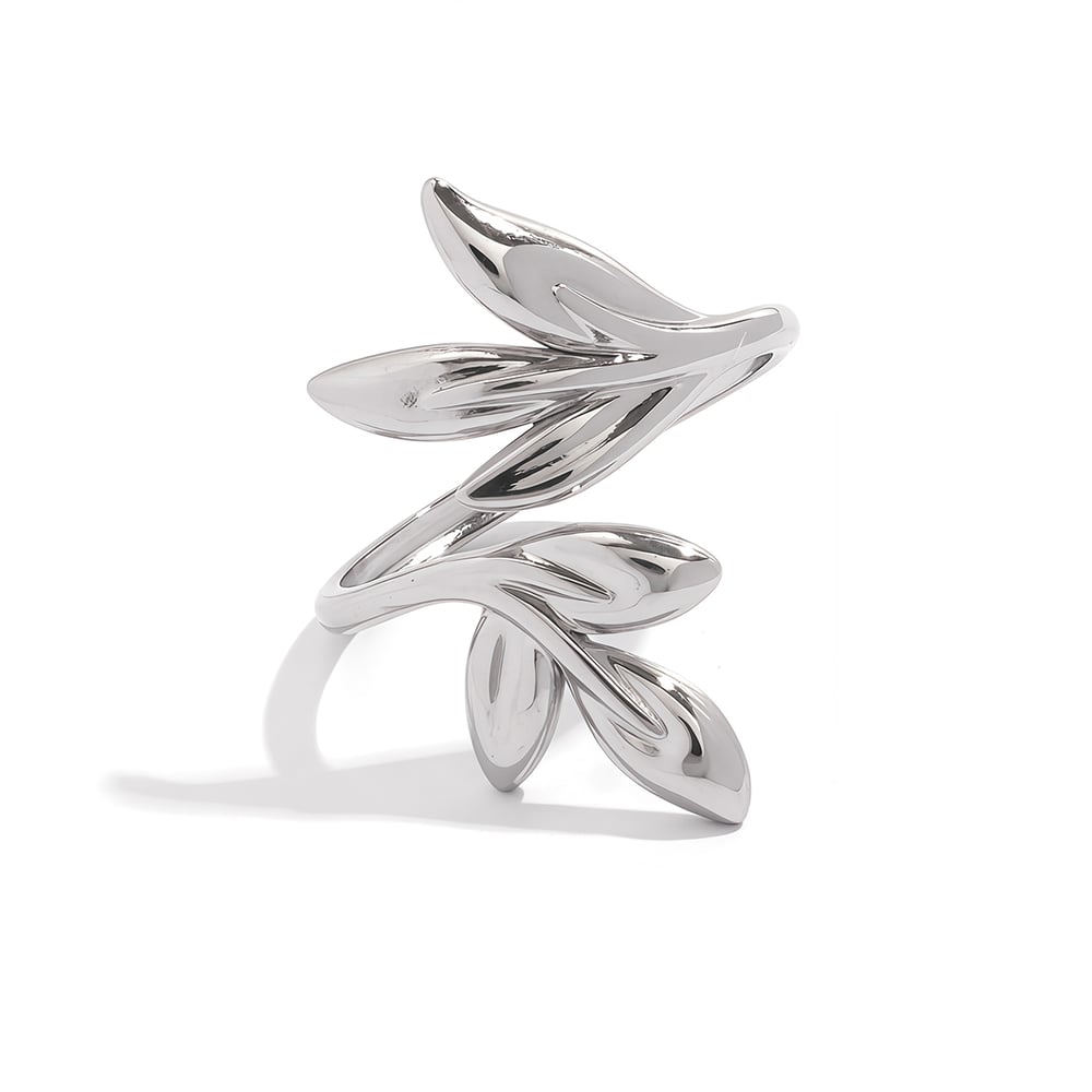 Double flower ring