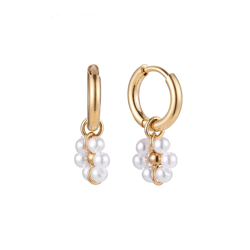 Pearl flower oorbellen